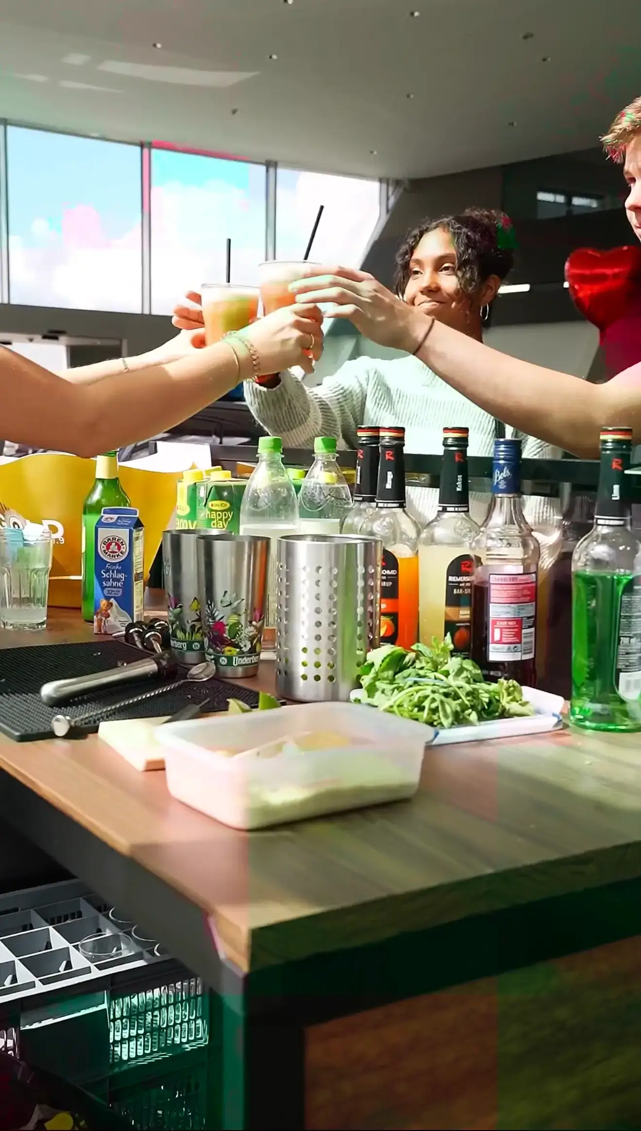 Royal Cocktails neues Eventfoto – Mobile Cocktailbar